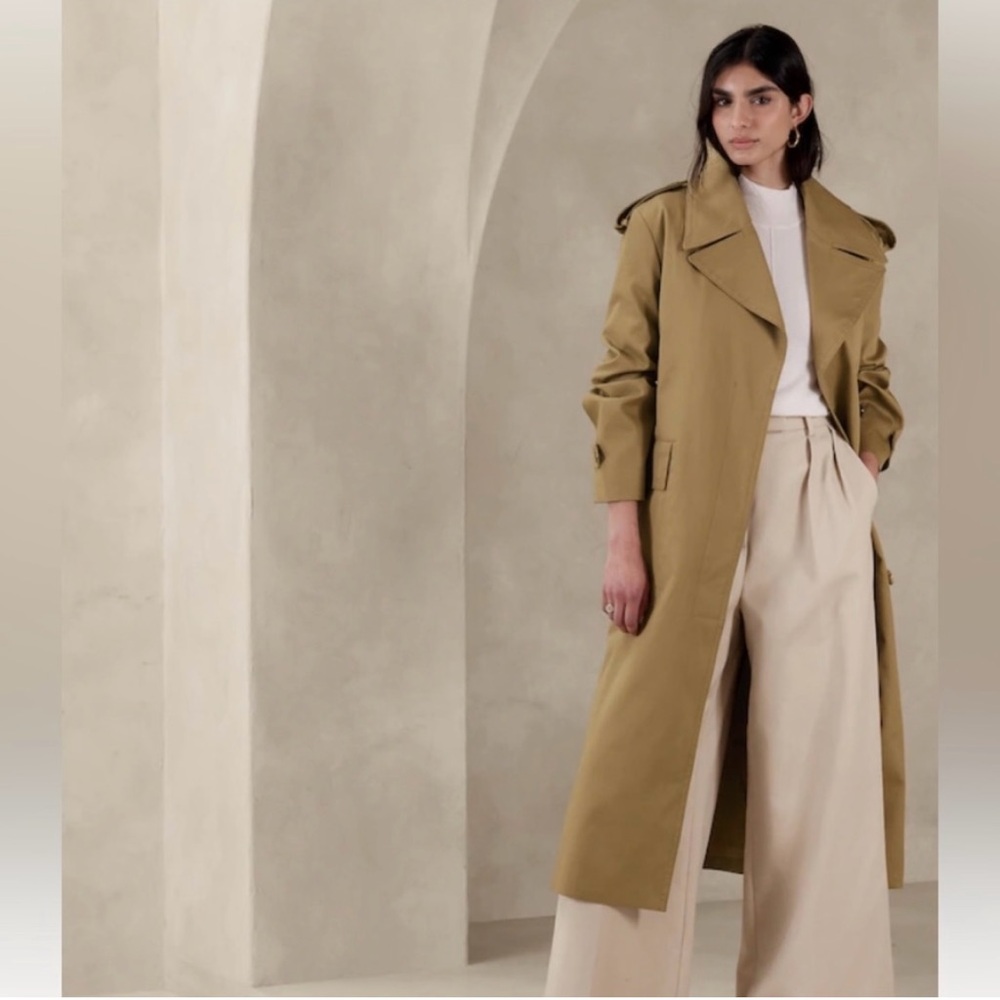 Banana Republic Timeless Trench Coat - NWT